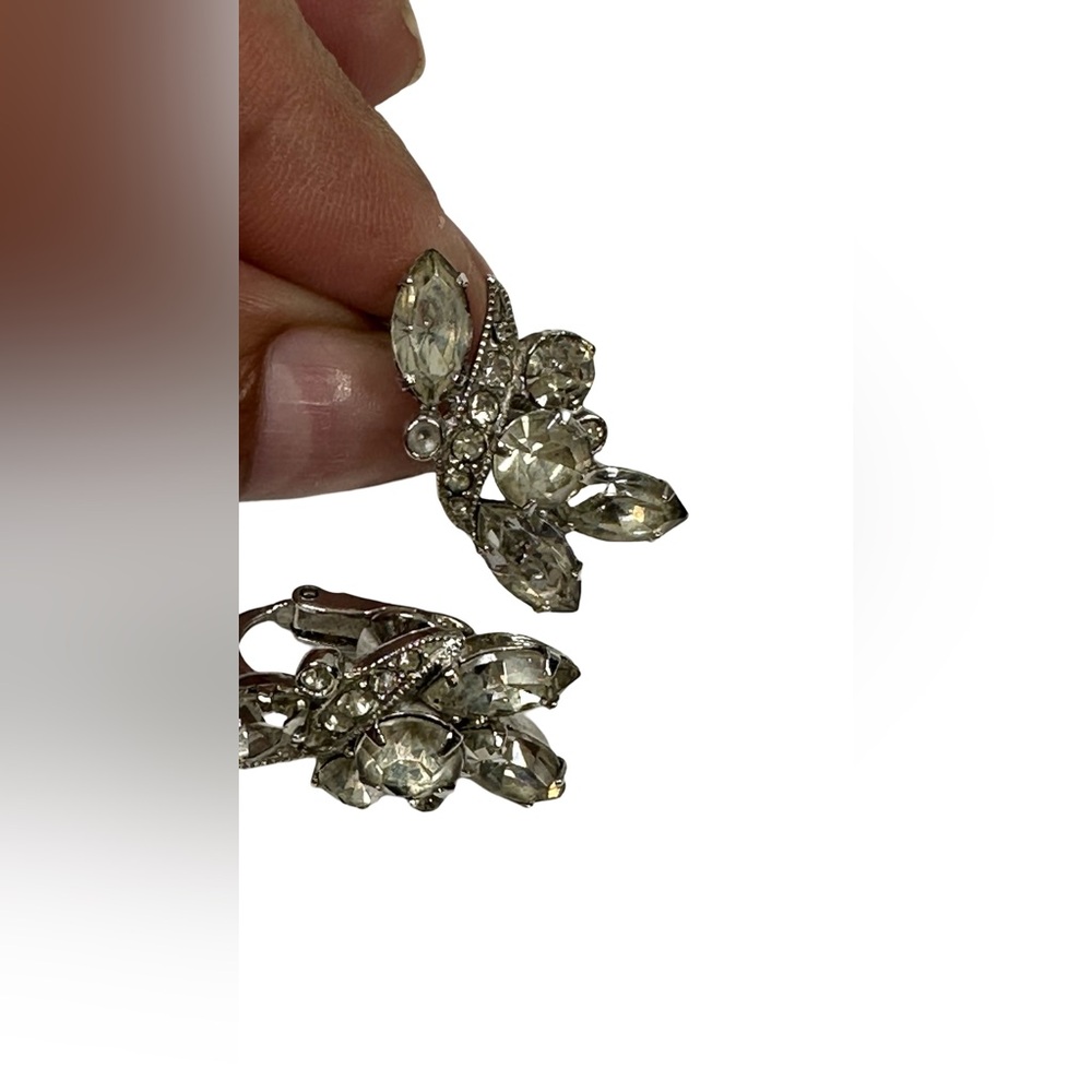 Vintage Dazzling EISENBERG ICE Crystal Rhinestones Clip On Earrings Script E - Picture 4 of 8